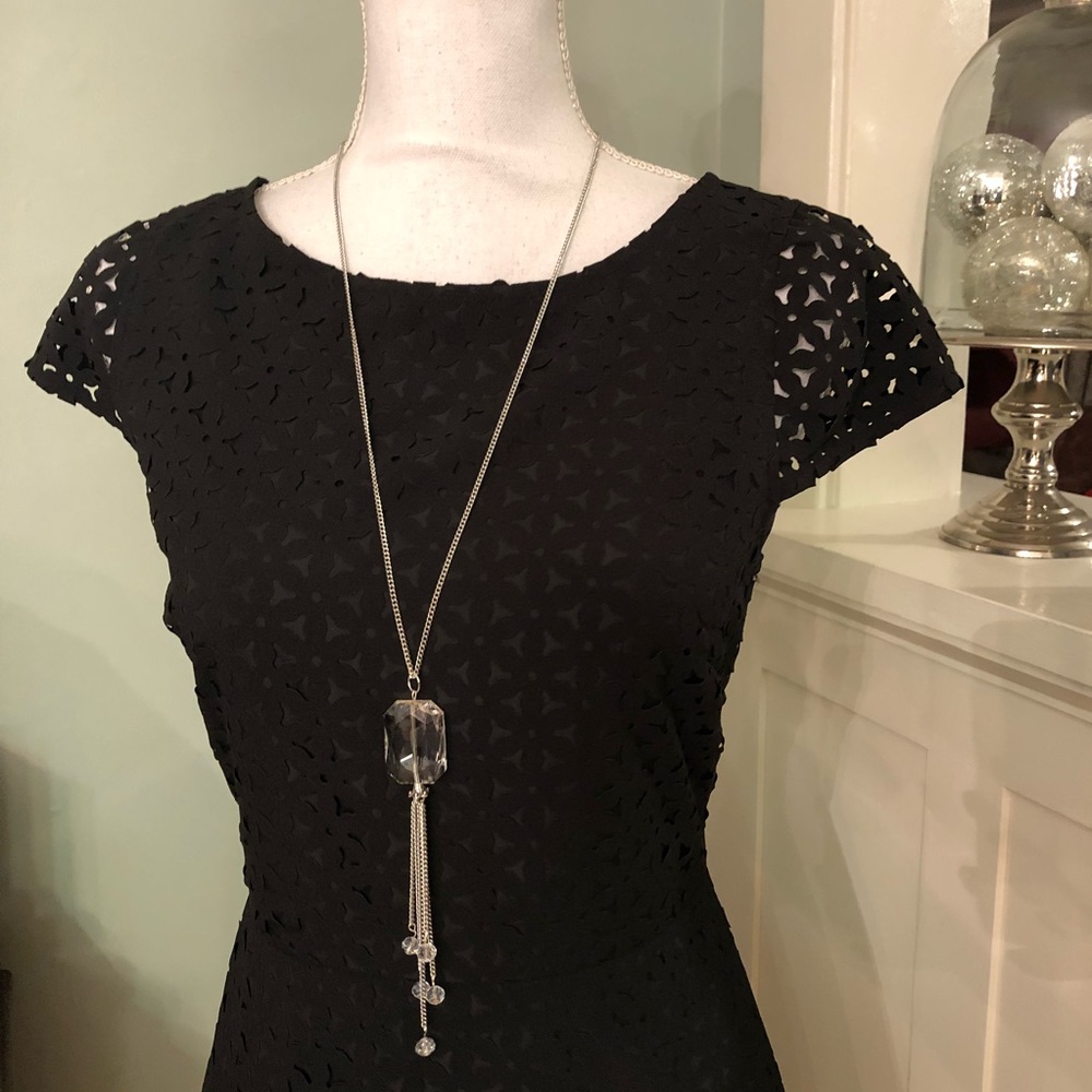 Clear Crystal Gemstone Necklace Silver Chain Dangle Style Nwt - Picture 3 of 6